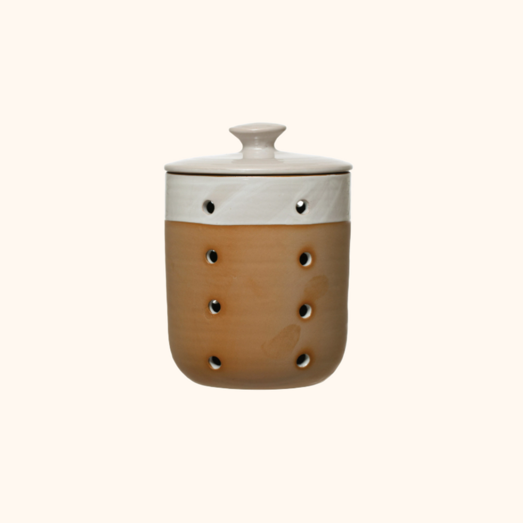 Stoneware Garlic Keeper with Lid