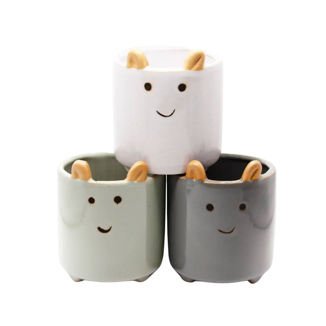 Happy Rabbit Family - Assorted Grays