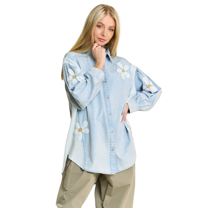 Lightweight Washed Daisy Patch Waffle Knit Shirt