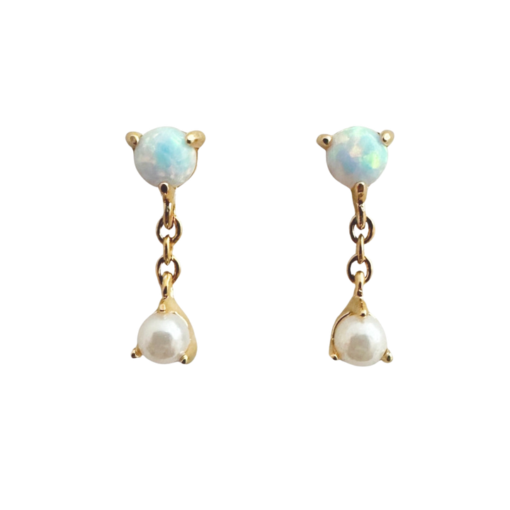 Cosmic Chain Studs