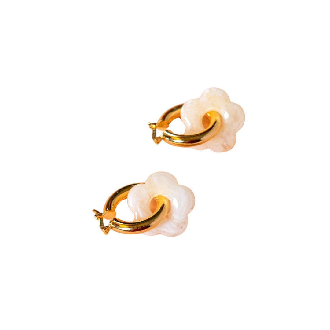 Dazy Nights in Cloud