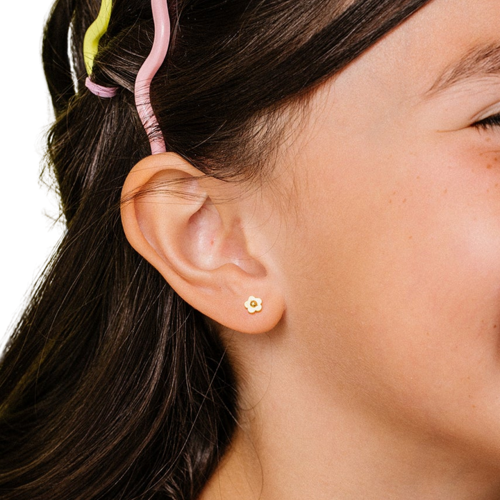 Tiny Classic Flower Earrings