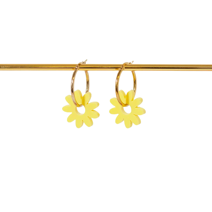 Marguerite Daisy Hoop Earrings