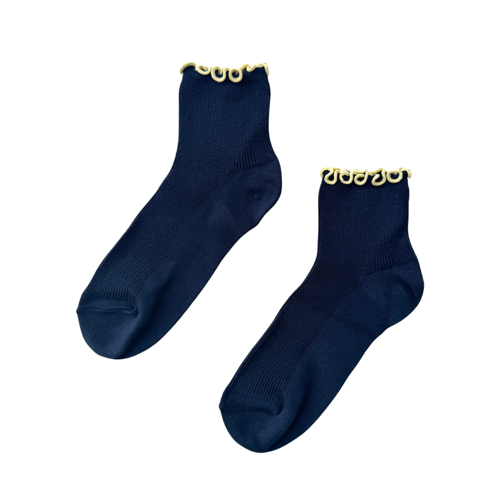 The Petite Ruffled Modal Socks