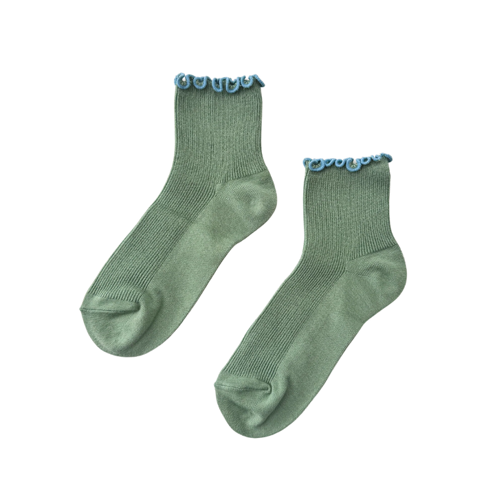 The Petite Ruffled Modal Socks
