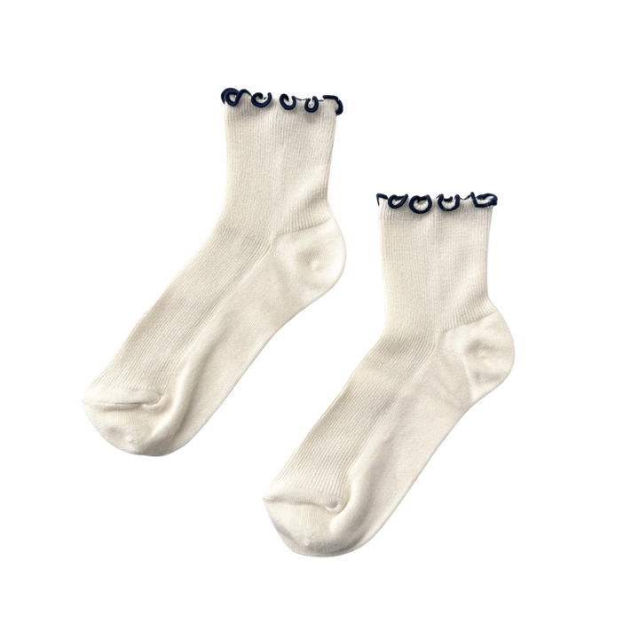 The Petite Ruffled Modal Socks