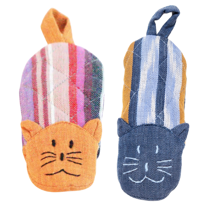 Cat Skillet Handle Holder