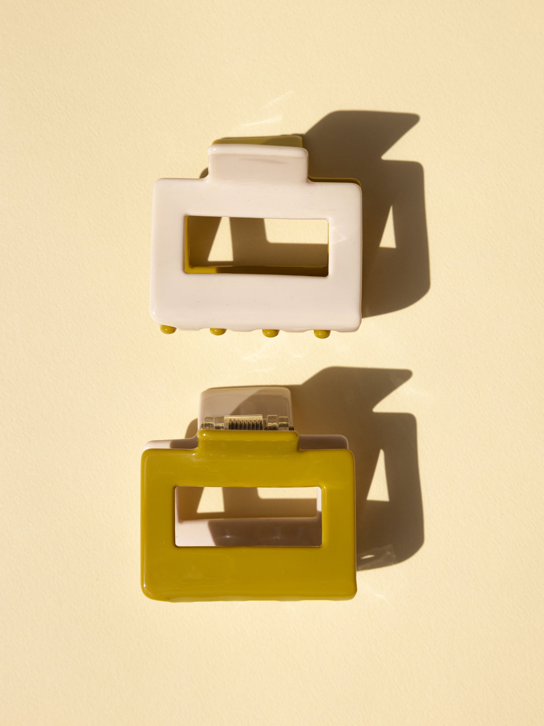 Two Tone Claw Clip