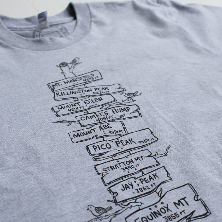 Mountain Signs of Vermont - Unisex T-Shirt