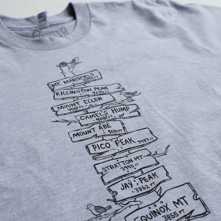 Mountain Signs of Vermont - Unisex T-Shirt