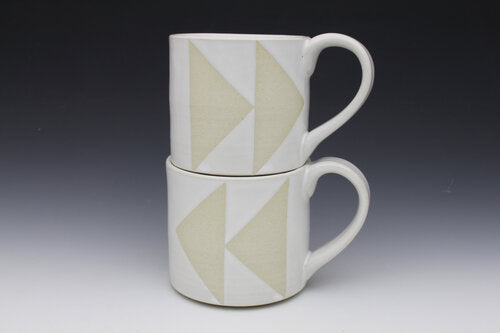 Horizontal Triangle Pattern Mug