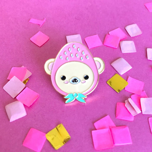 Strawbeary Pin