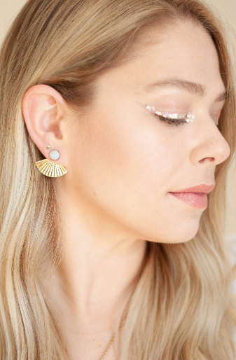 Pleat Jackets Set with Mother of Pearl and Opal