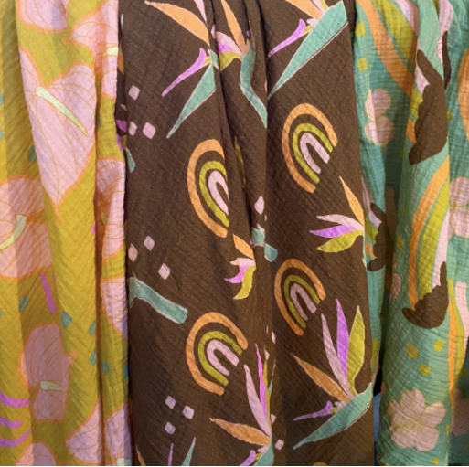 Brown Retro Paradise Blanket