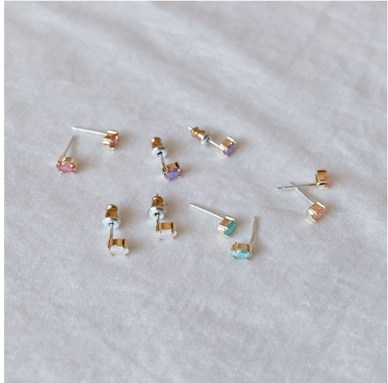 Gem Solitaire Stud