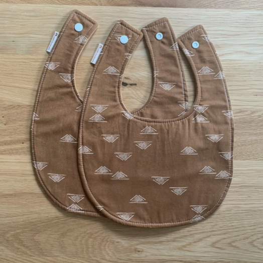 Fleece-backed Bib