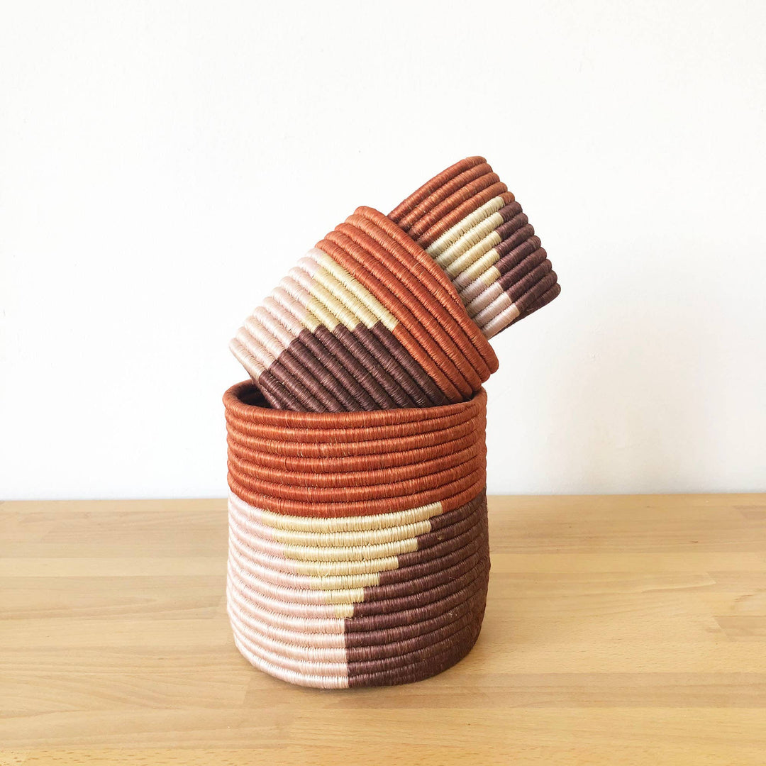 Gishamvu Basket Planter
