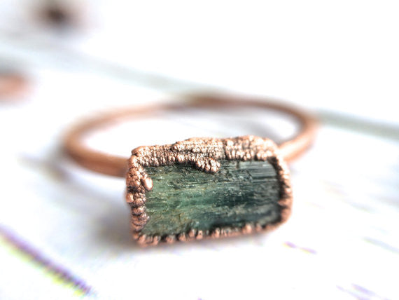 Green Tourmaline Copper Ring